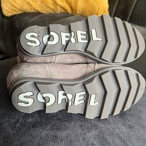 EUC Sorel Joan Wedge Boot